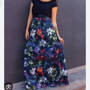 SLYN 22w Floral Empire Waist